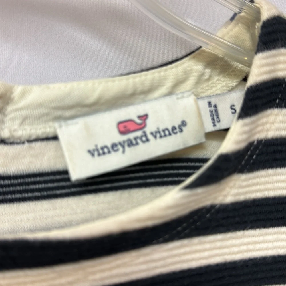 Vineyard Vines Dress Black and Cream Stripes Size Small - Picture 3 of 4